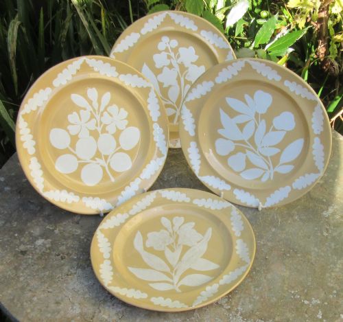 Set 4 Georgian Lakin Drab Porcelain Plates C1815