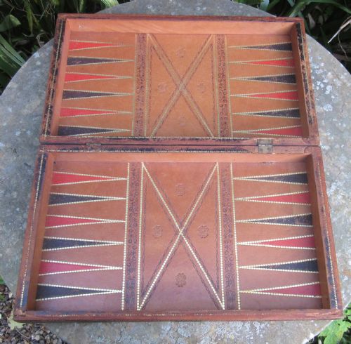 VICTORIAN LEATHER FAUX BOOKS GAMES BOARD - ADDITIONAL PHOTO 3
