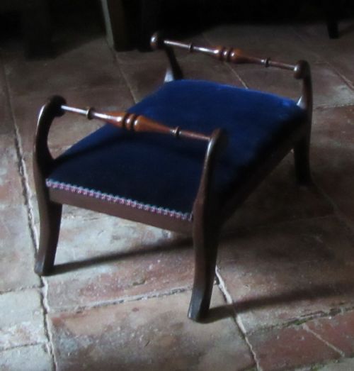 REGENCY MAHOGANY SABRE LEG FOOT STOOL C1820 - ADDITIONAL PHOTO 4