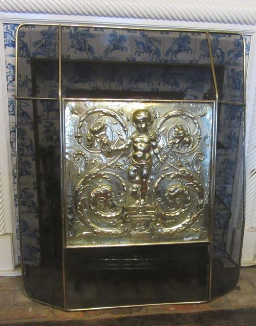 COUNTRY HOUSE EMBOSSED BRASS FIRE SCREEN C1900 - ADDITIONAL PHOTO 1