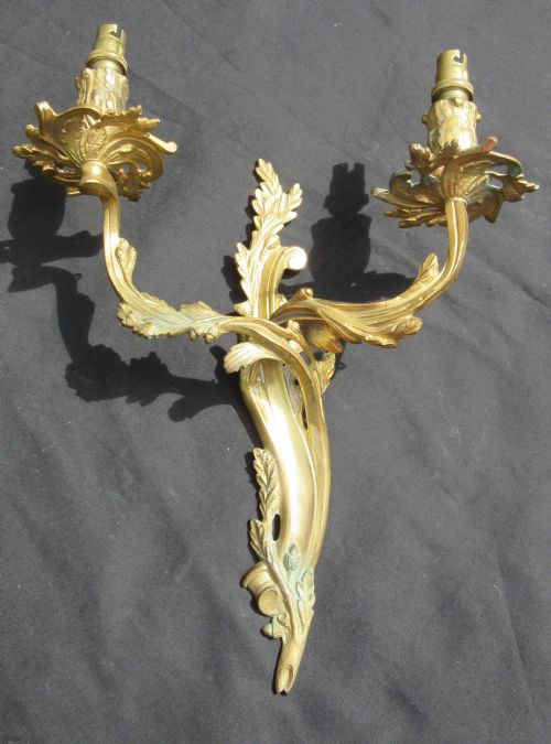 PAIR ANTIQUE ORMOLU GILT METAL WALL LIGHTS - ADDITIONAL PHOTO 3