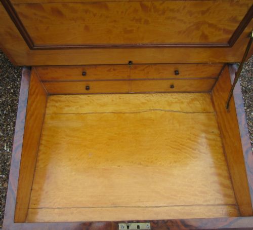 FINE QUALITY BURR WALNUT DAVENPORT C1860 - ADDITIONAL PHOTO 8