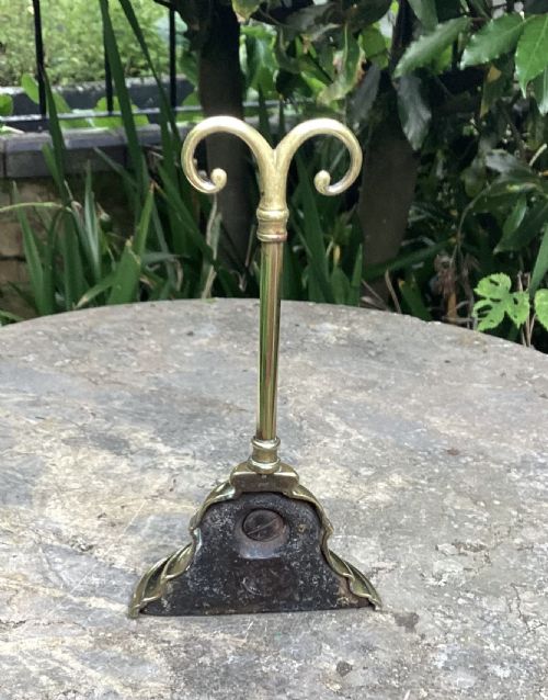 ELEGANT 19TH CENTURY BRASS DOOR STOP - ADDITIONAL PHOTO 1