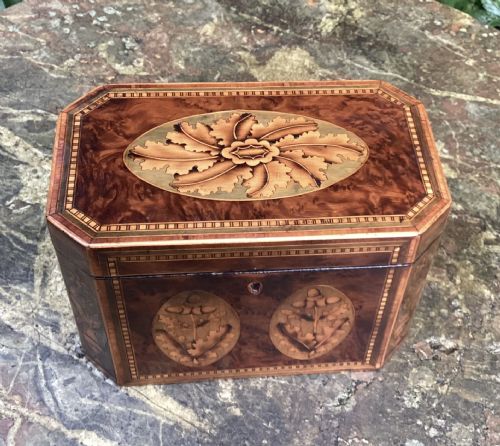 fig 1. GEORGIAN INLAID YEW OCTAGONAL TEA CADDY c1800