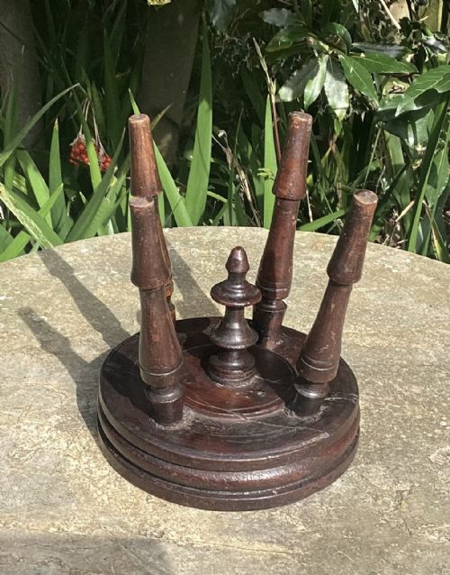COUNTRY DRAUGHT TOP TURNED WOOD STOOL C1860 - ADDITIONAL PHOTO 1