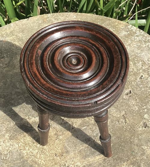 COUNTRY DRAUGHT TOP TURNED WOOD STOOL C1860 - ADDITIONAL PHOTO 2