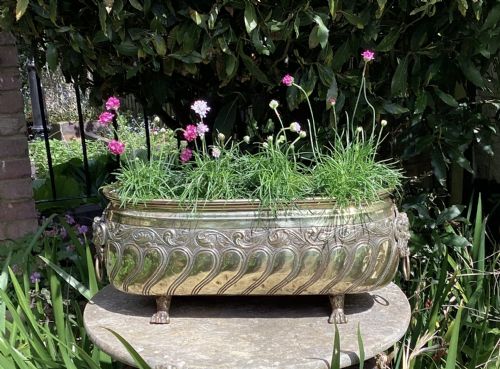 FINE BRASS JARDINIERE PLANTER C1900 - ADDITIONAL PHOTO 2