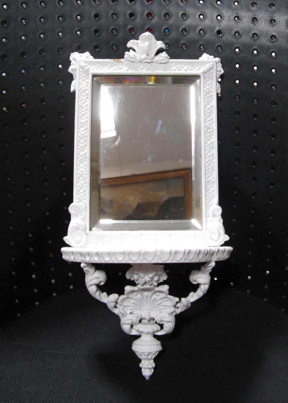 PRETTY VICTORIAN MIRRORED WALL BRACKET circa 1880