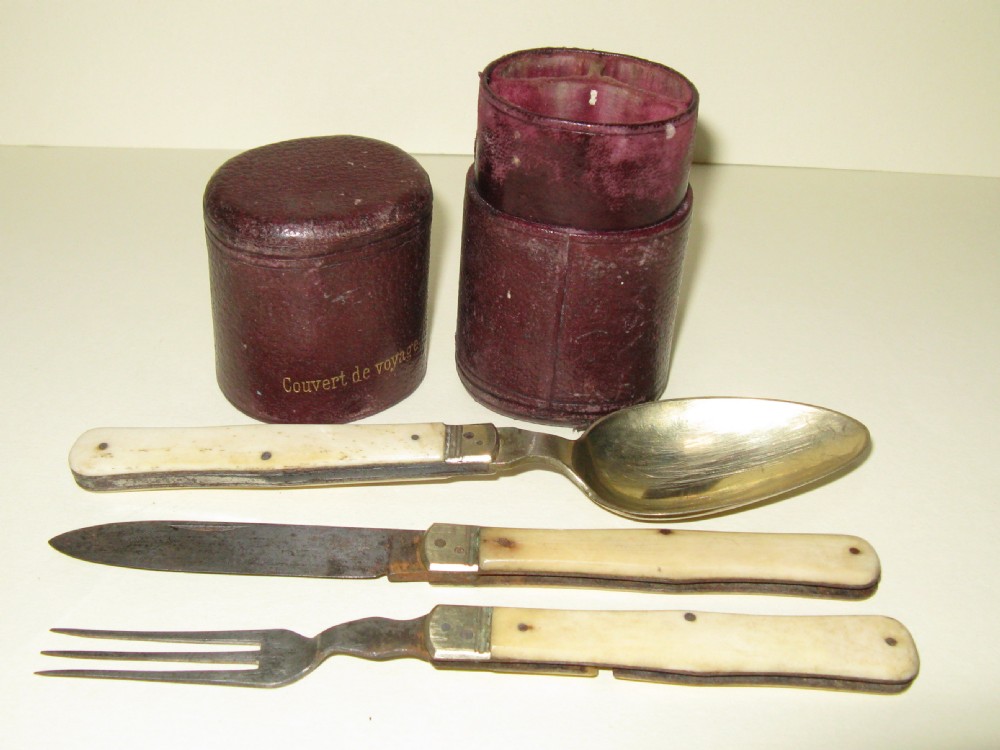 VICTORIAN CAMPAIGN FOLDING CUTLERY SET