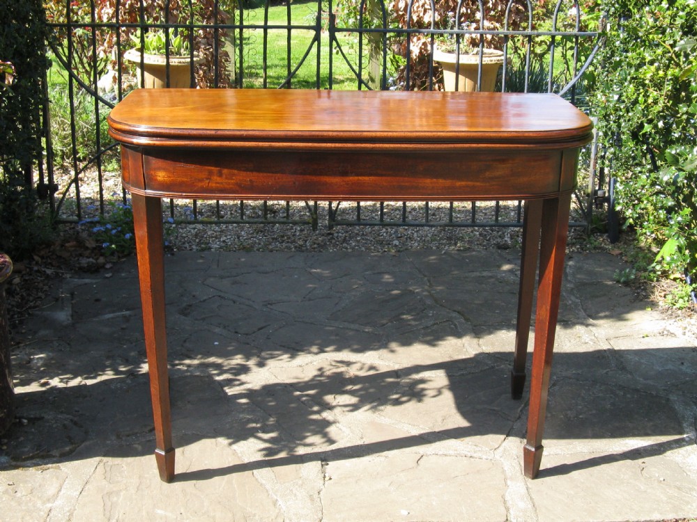 GEORGIAN MAHOGANY CARD TABLE c1820