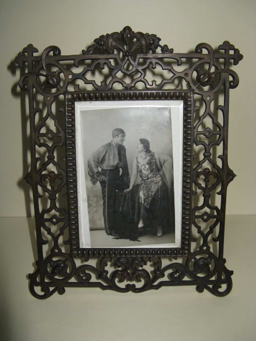VICTORIAN PIERCED BRASS PHOTO FRAME c1880