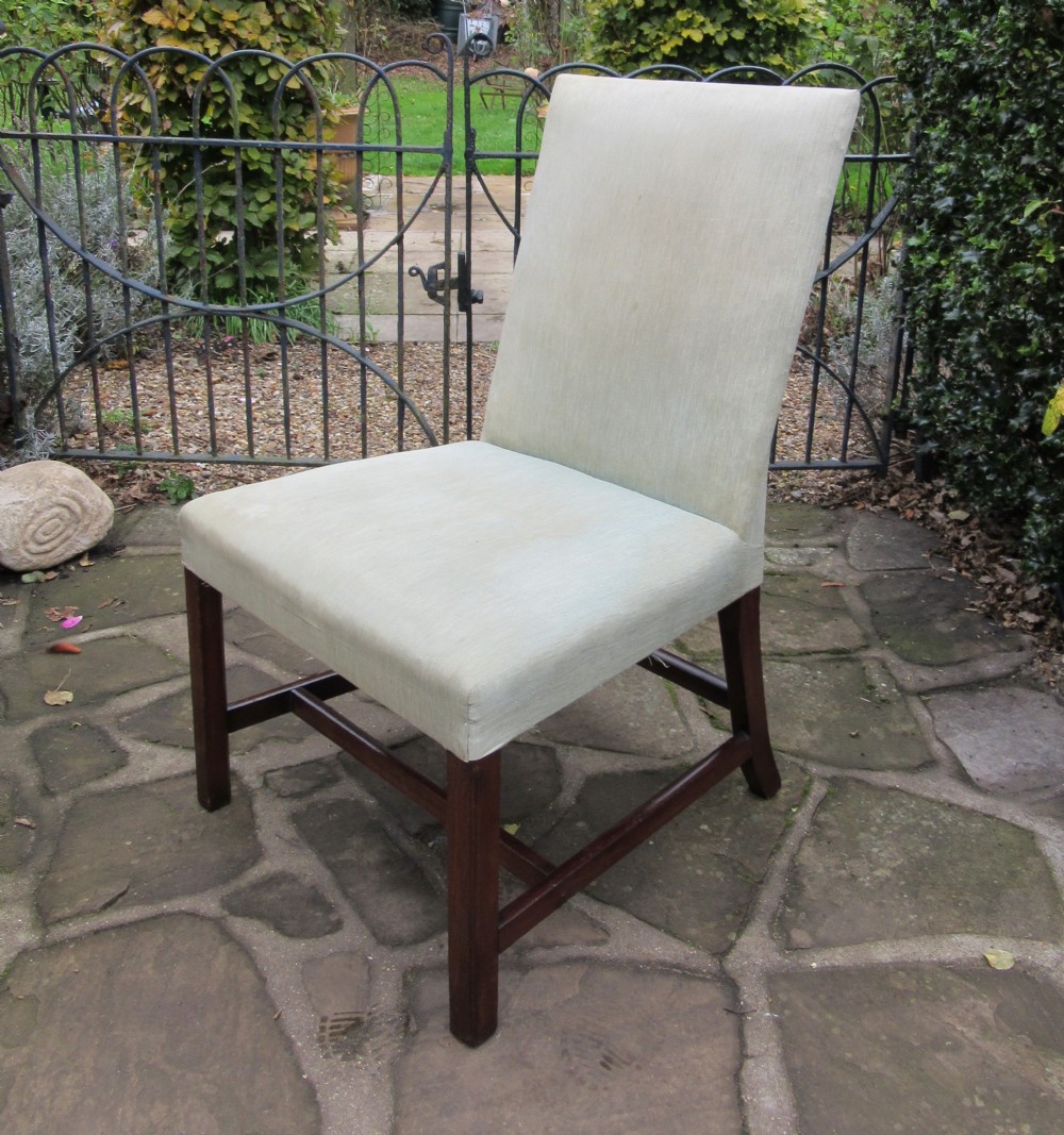 GEORGIAN MAHOGANY GAINSBOROUGH STYLE SIDE CHAIR circa 1780