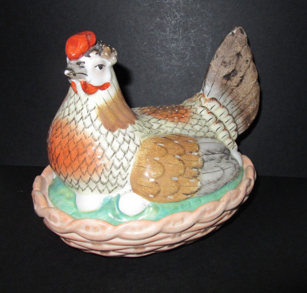 STAFFORDSHIRE HEN ON NEST TUREEN circa 1860