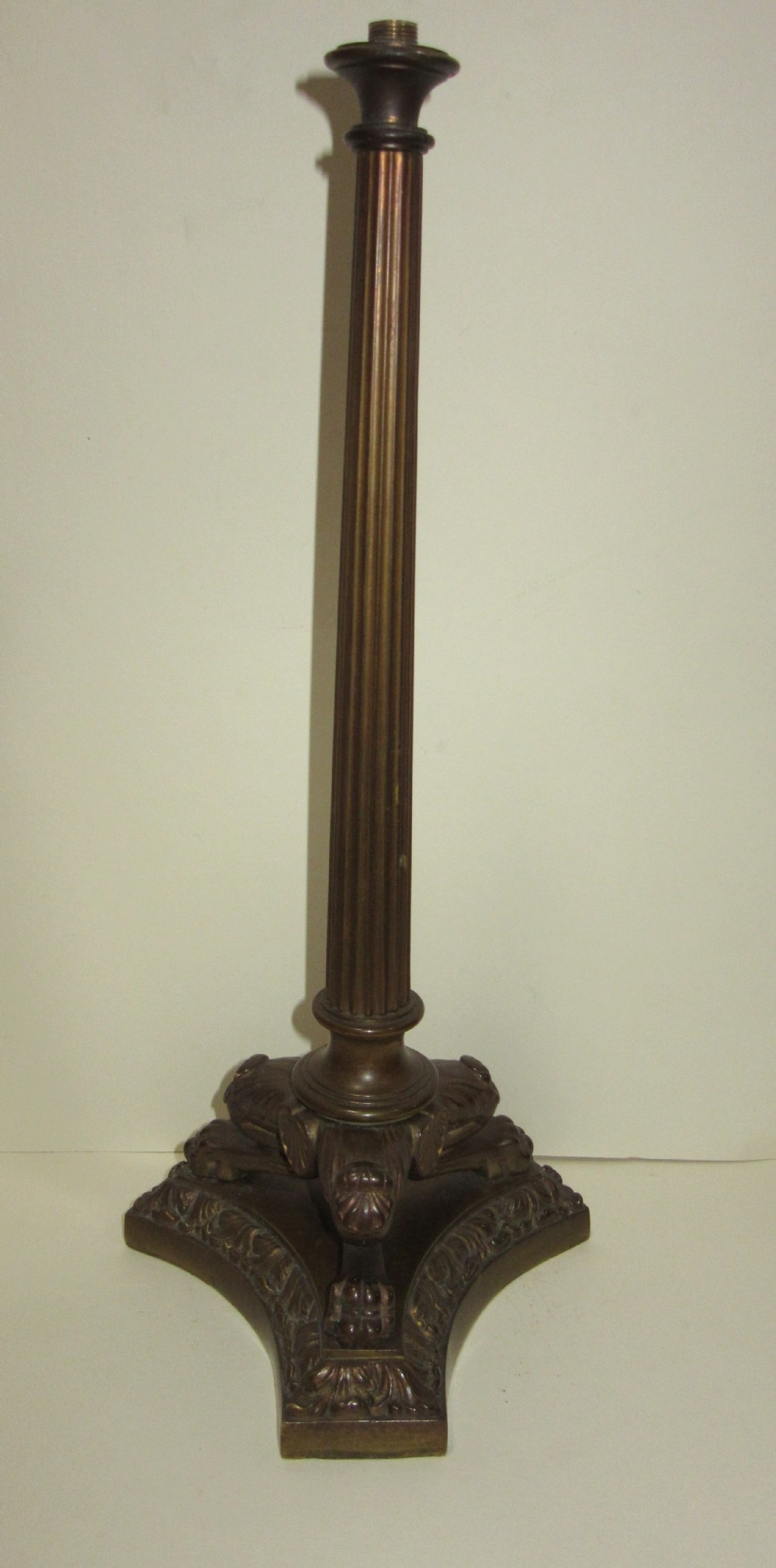 19th CENTURY REGENCY STYLE LAMP IN THE MANNER OF THOMAS HOPE