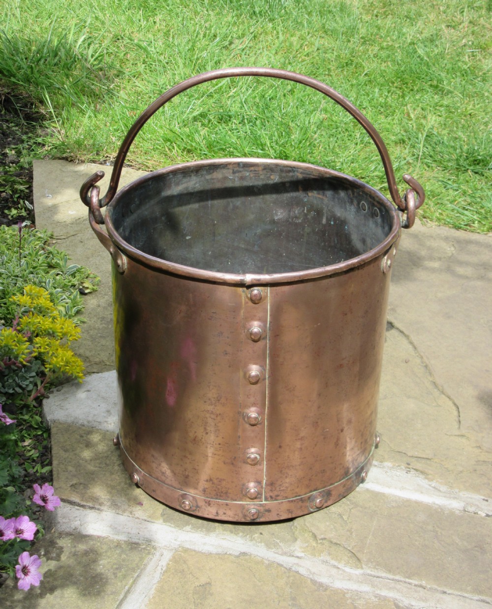 ANTIQUE ENGLISH COPPER BUCKET circa 1880