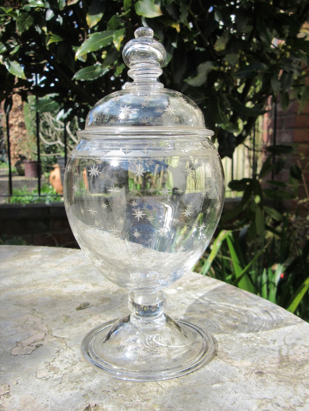 ANTIQUE GLASS JAR & COVER c1840