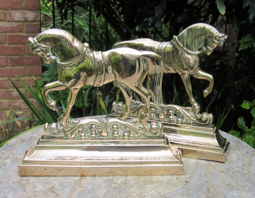 LARGE PAIR OF ANTIQUE BRASS PRANCING HORSES c1890