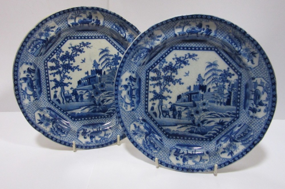 PAIR OF ENGLISH BLUE & WHITE TRANSFER PLATES c1820