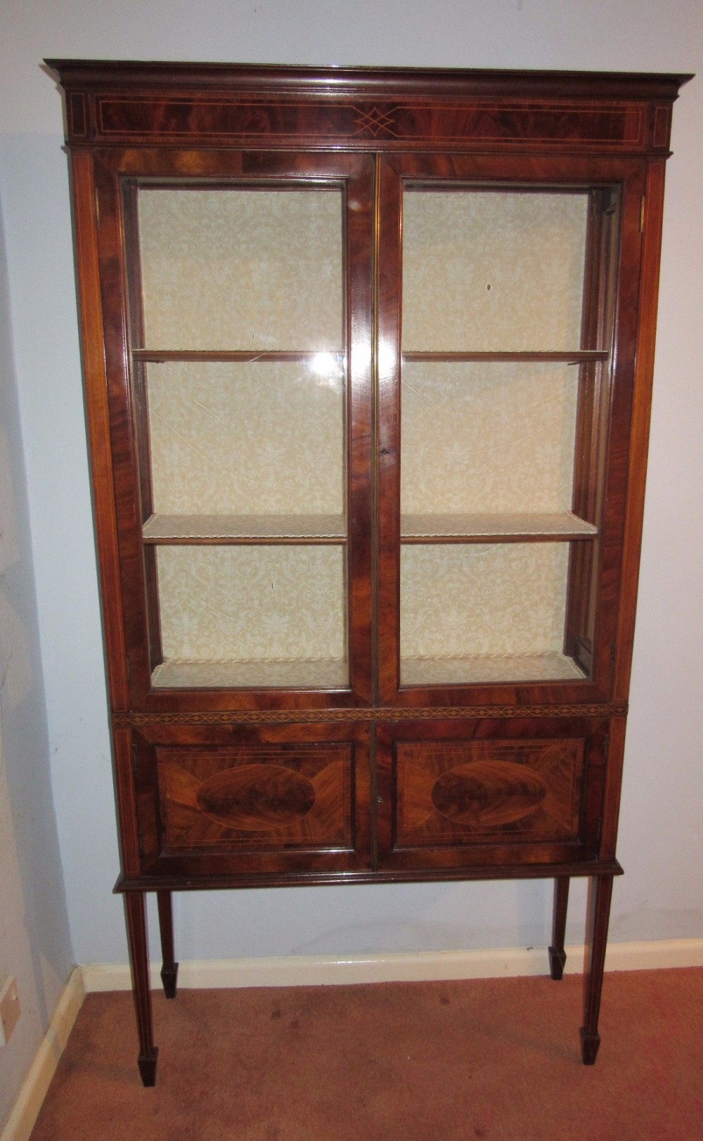 EDWARDIAN INLAID MAHOGANY DISPLAY CABINET c1910