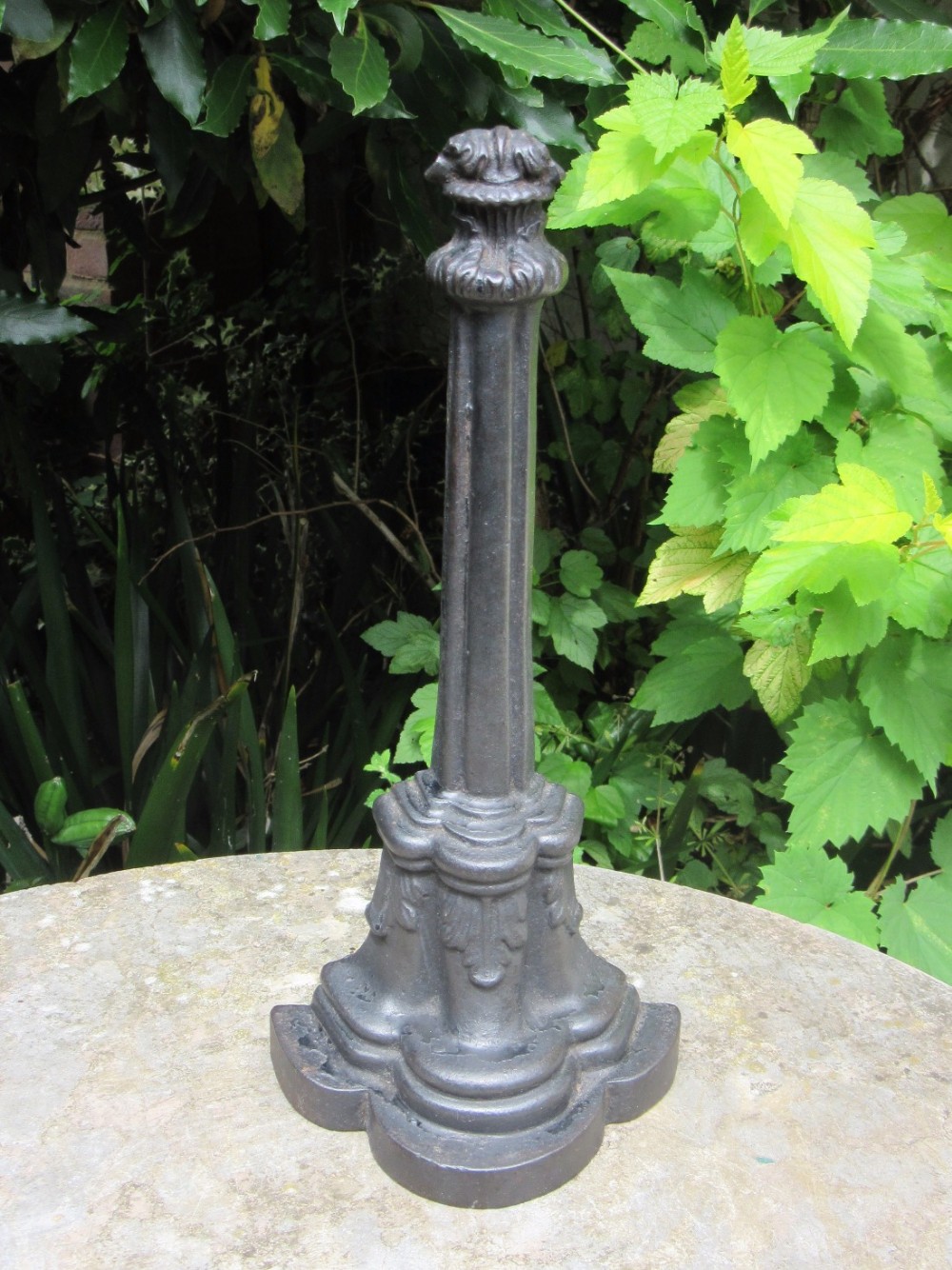 VICTORIAN CAST IRON DOOR PORTER c1850