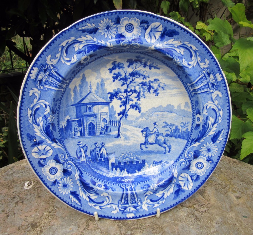 PAIR OF ENGLISH PEARLWARE 'PERA' PATTERN DISHES c1820 View III