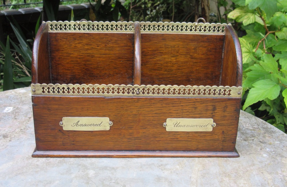 EDWARDIAN OAK CORRESPONDENCE BOX c1910