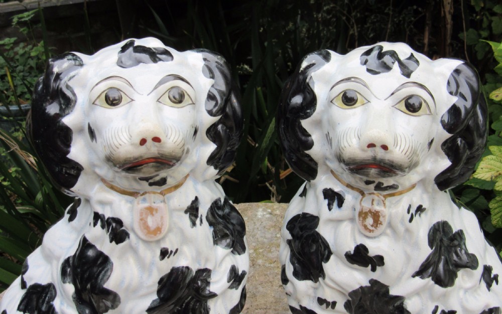 MAGNIFICENT PAIR OF VICTORIAN STAFFORDSHIRE DOGS c1850 View II