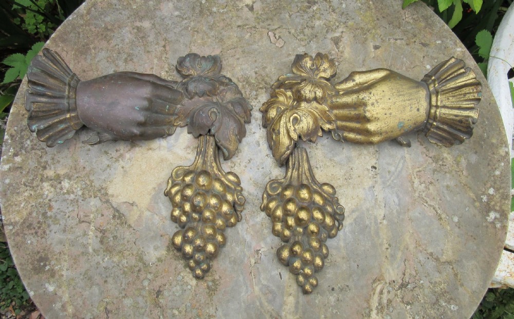 PAIR OF ANTIQUE ENGLISH ORMOLU WALL ORNAMENTS  View VIII