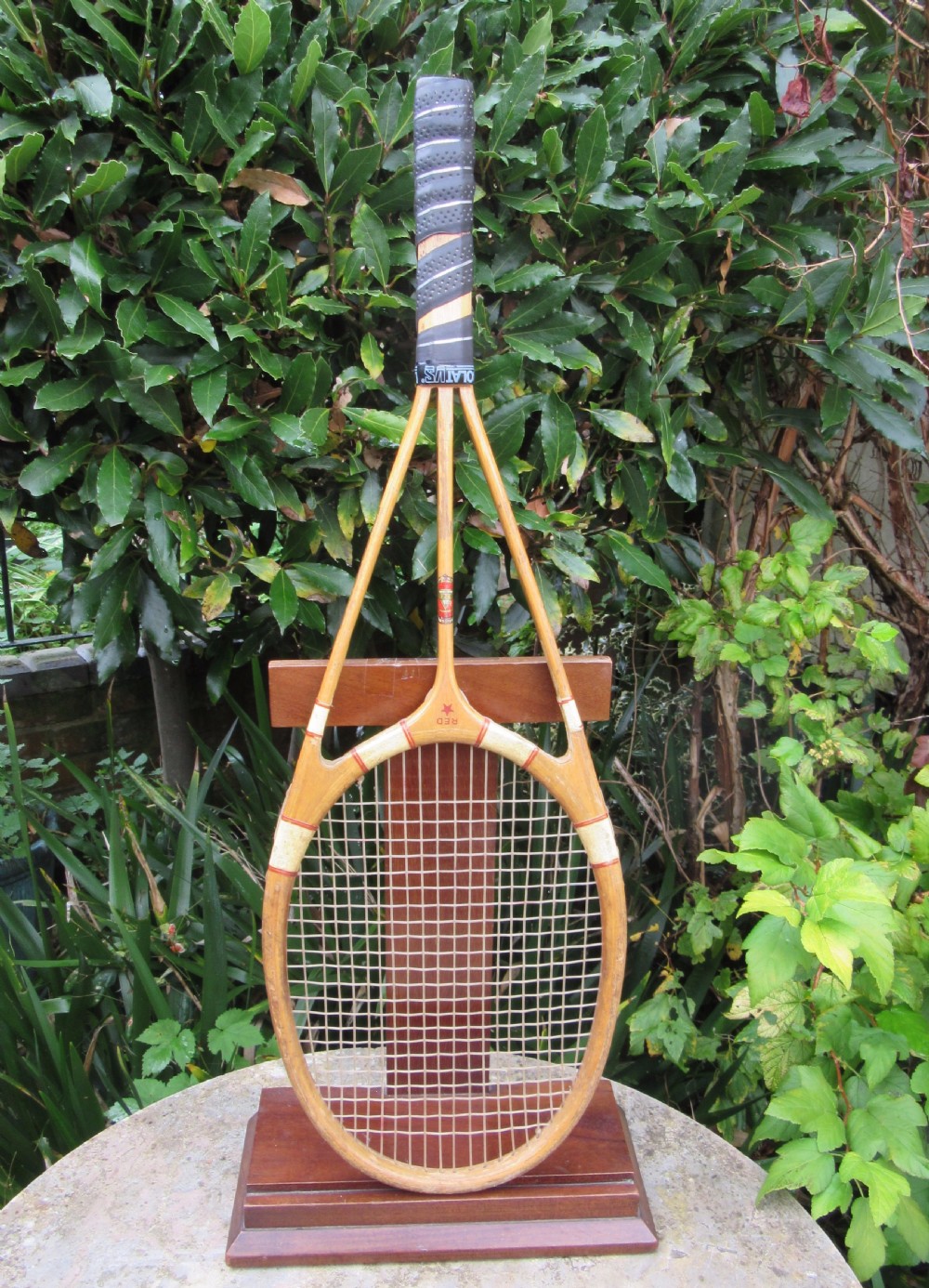 HAZELL'S STREAMLINE RED STAR TENNIS RACQUET RACKET ART DECO