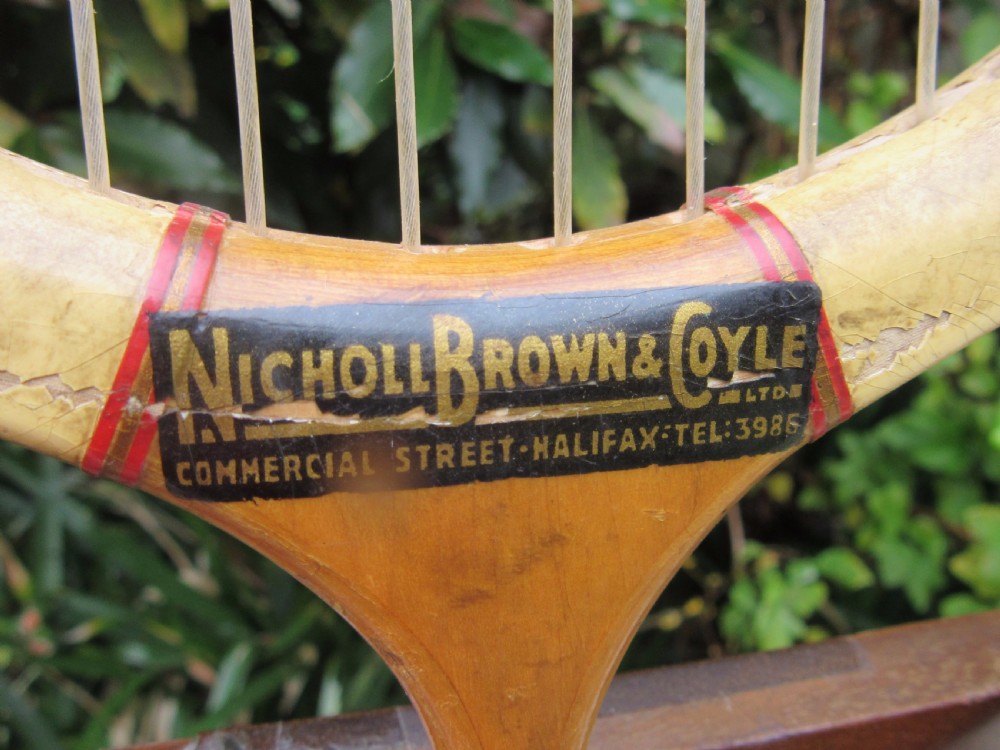 HAZELL'S STREAMLINE RED STAR TENNIS RACQUET RACKET ART DECO View V