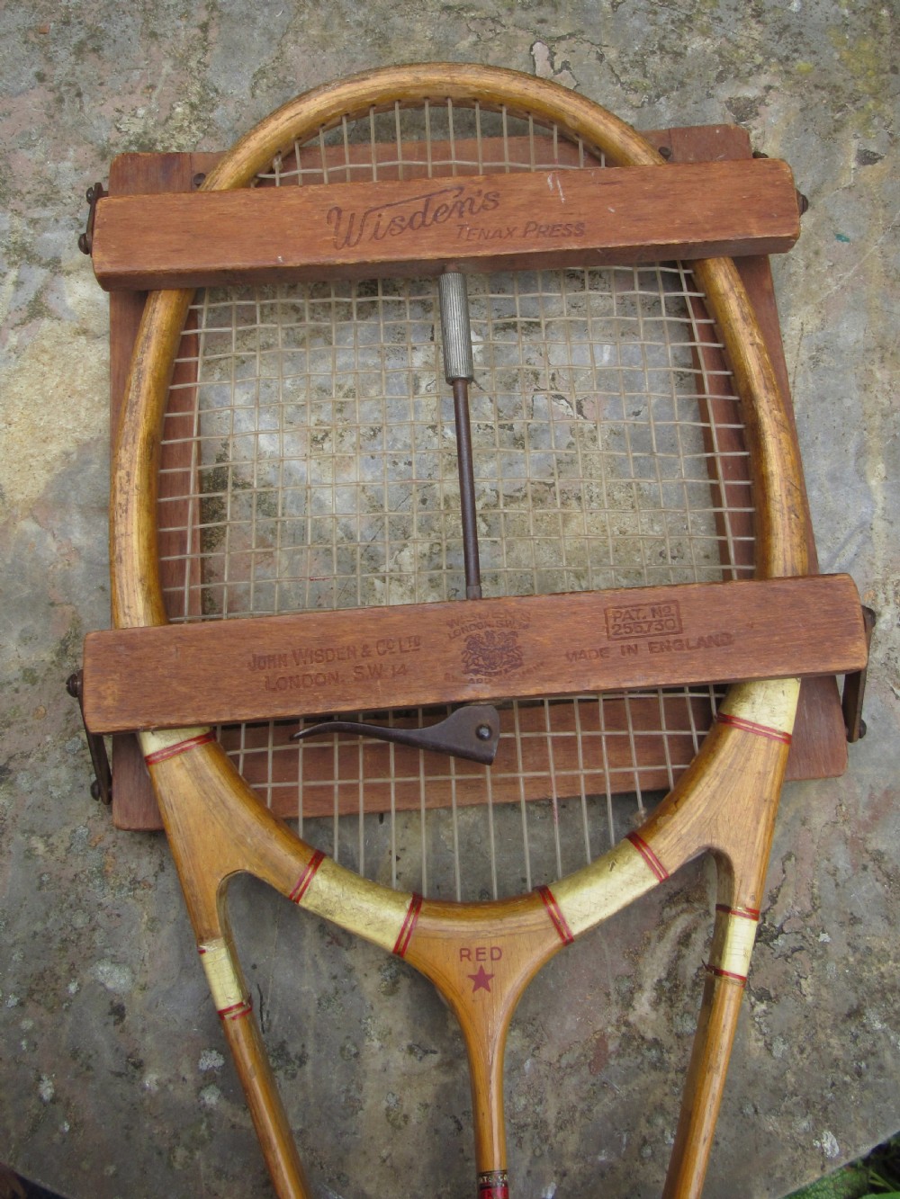 HAZELL'S STREAMLINE RED STAR TENNIS RACQUET RACKET ART DECO View VII
