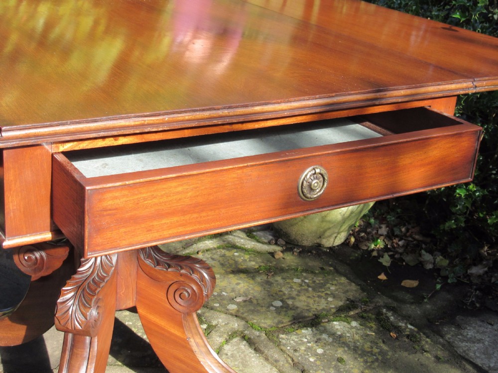 FINE GEORGIAN MAHOGANY PEMBROKE TABLE by SPURRIER of BRISTOL View IV