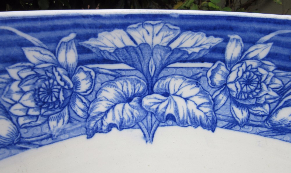 VERY LARGE VICTORIAN WEDGWOOD BLUE & WHITE PUNCH BOWL  View V