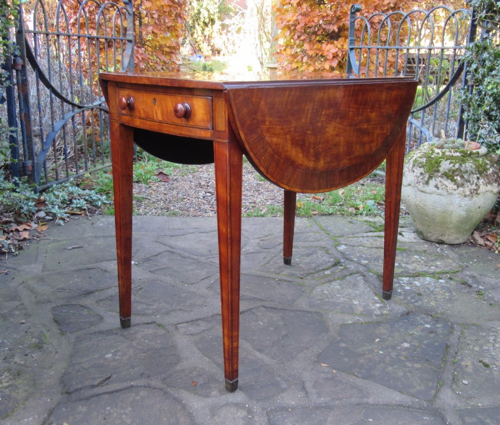 GEORGE III SATINWOOD BOW-END PEMBROKE TABLE c1800