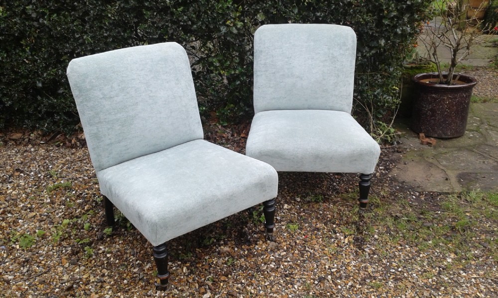 PAIR OF VICTORIAN UPHOLSTERED CHAIRS c1880