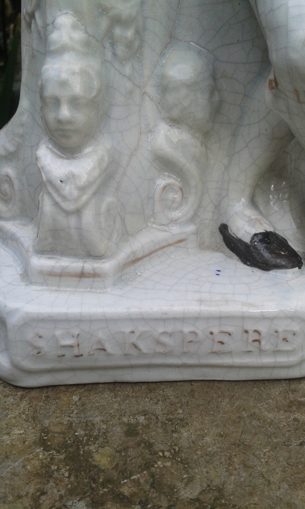 VICTORIAN STAFFORDSHIRE FIGURE OF SHAKESPEARE c1860 View II