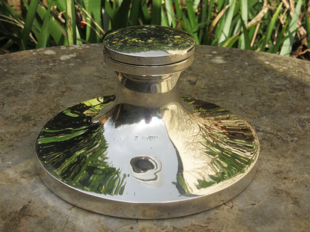 EXTRA LARGE SILVER INKWELL CHESTER 1906