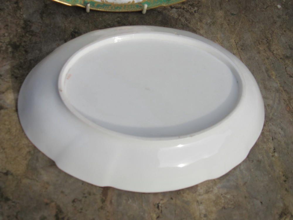 PAIR OF 19th CENTURY ENGLISH PORCELAIN HAND-PAINTED DISHES View IV