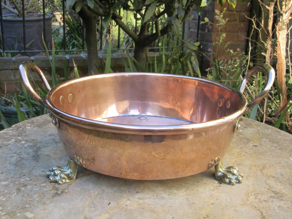 UNUSUAL COPPER TWO-HANDLED SERVING PAN c1840