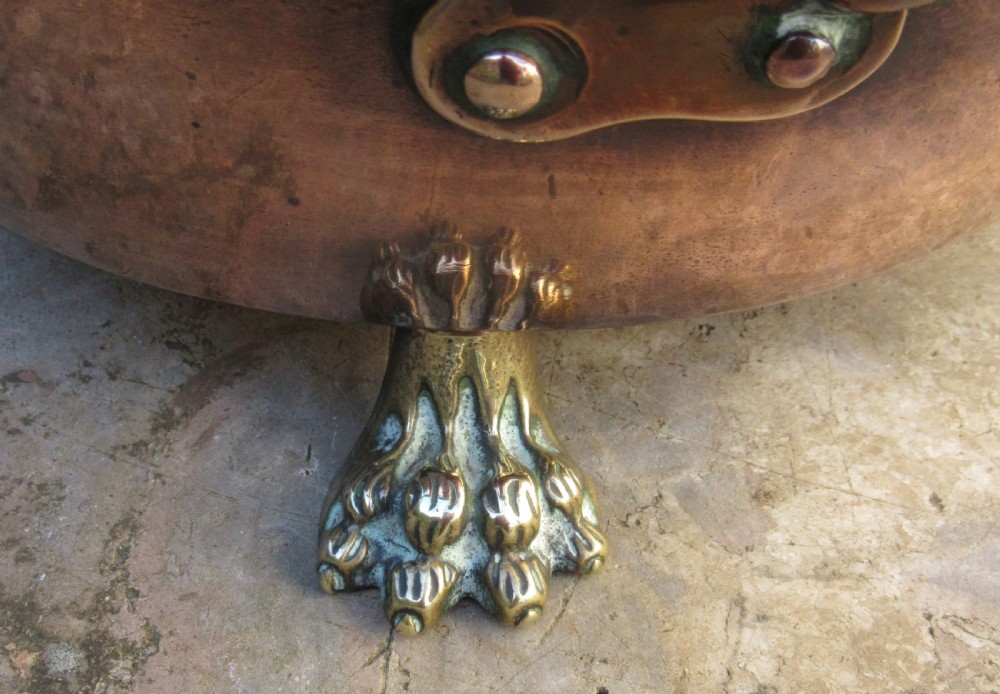 UNUSUAL COPPER TWO-HANDLED SERVING PAN c1840 View IV