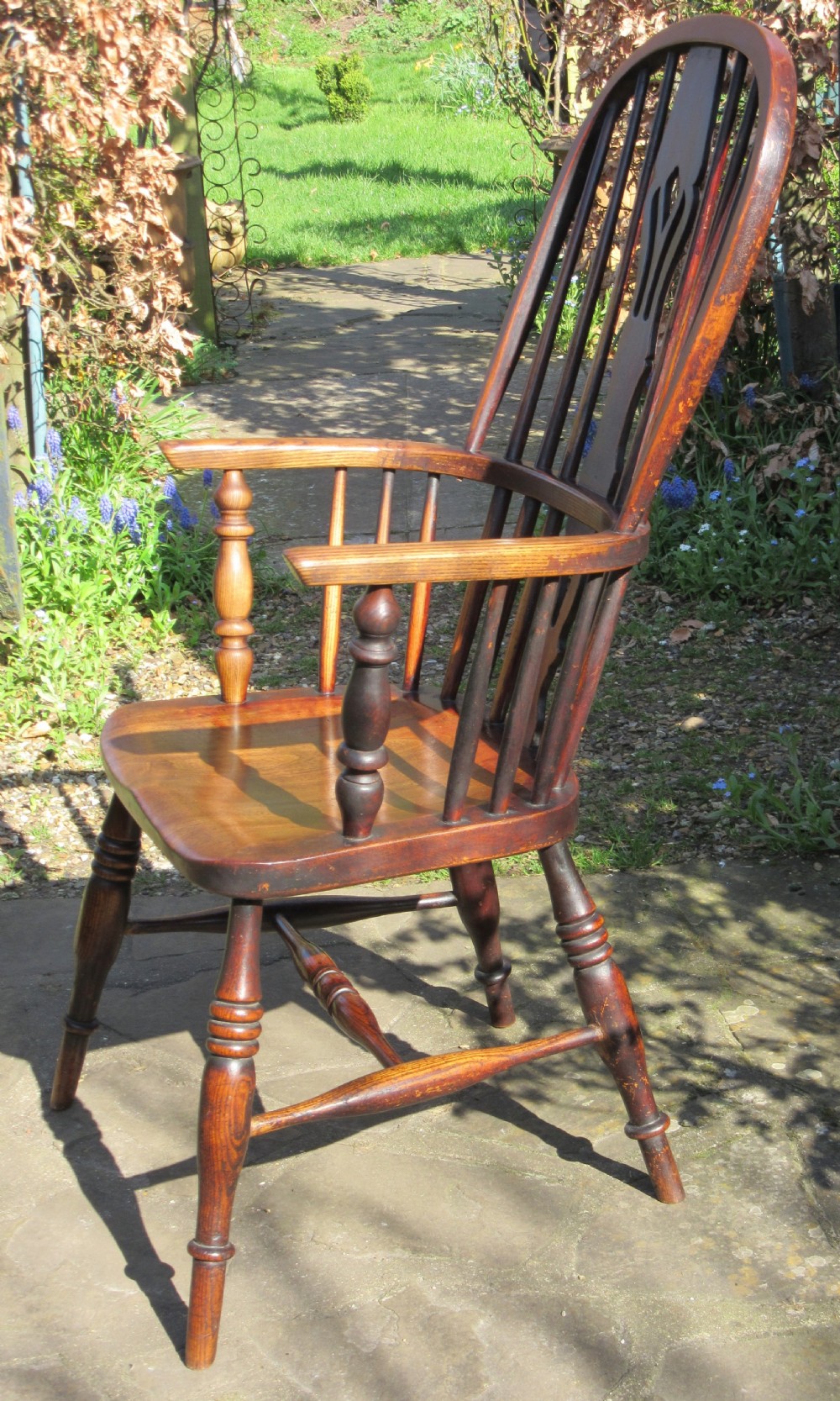 WILLIAM SHIRLEY WINDSOR CHAIR c1870 View II