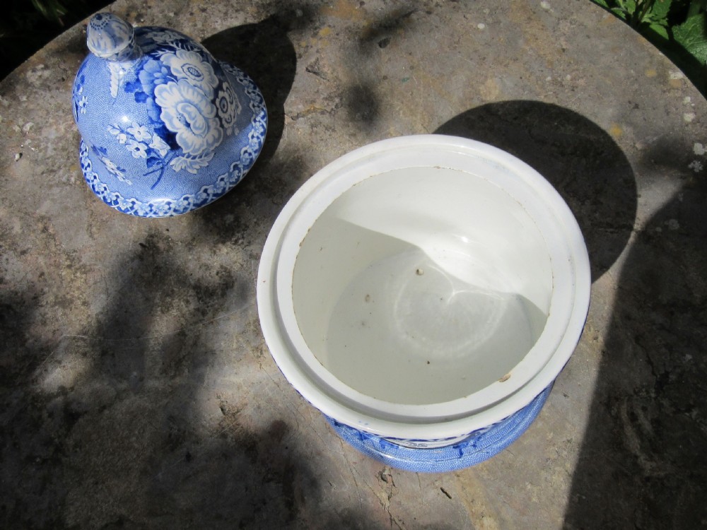 ENGLISH BLUE & WHITE POTTERY JAR & COVER c1850 View IV