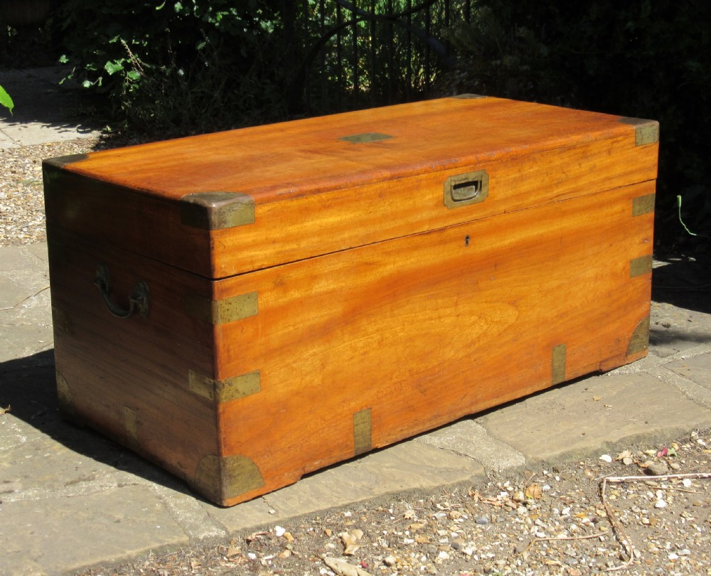 AH FOO HONG KONG CAMPHOR WOOD CHEST  View III