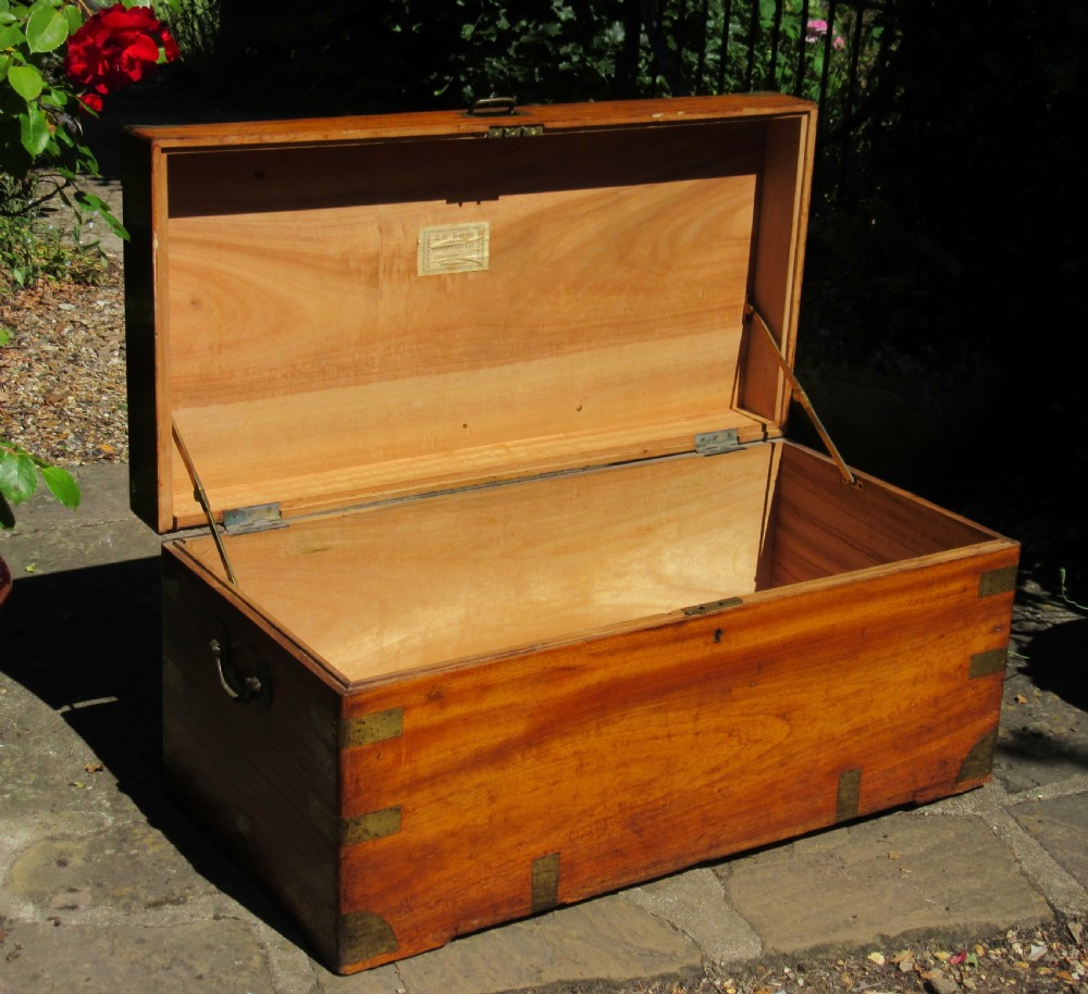 AH FOO HONG KONG CAMPHOR WOOD CHEST  View IV