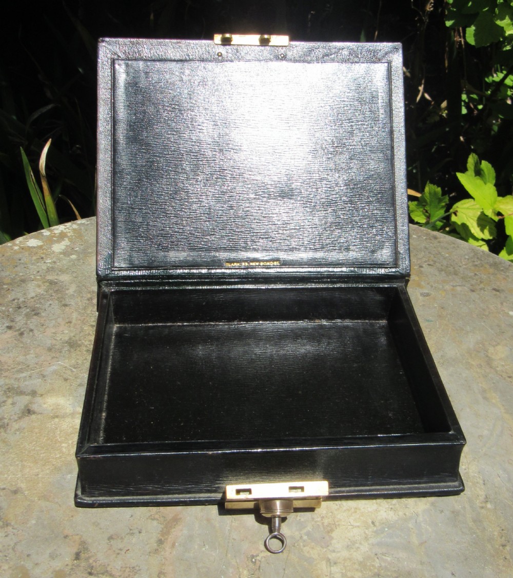 CLARK 33 NEW BOND STREET LEATHER BOOK SAFE c1910 View III