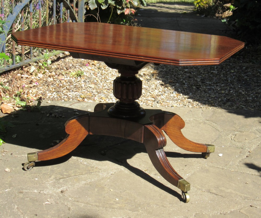 REGENCY MAHOGANY COFFEE TABLE ON SPLAYED FEET c1830 View V