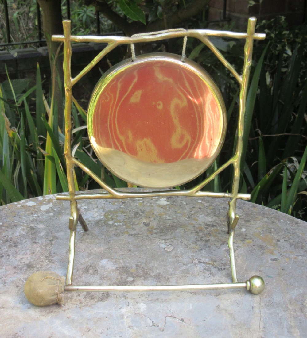 SUPER NATURALISTIC BRASS DINNER GONG c1880 View II