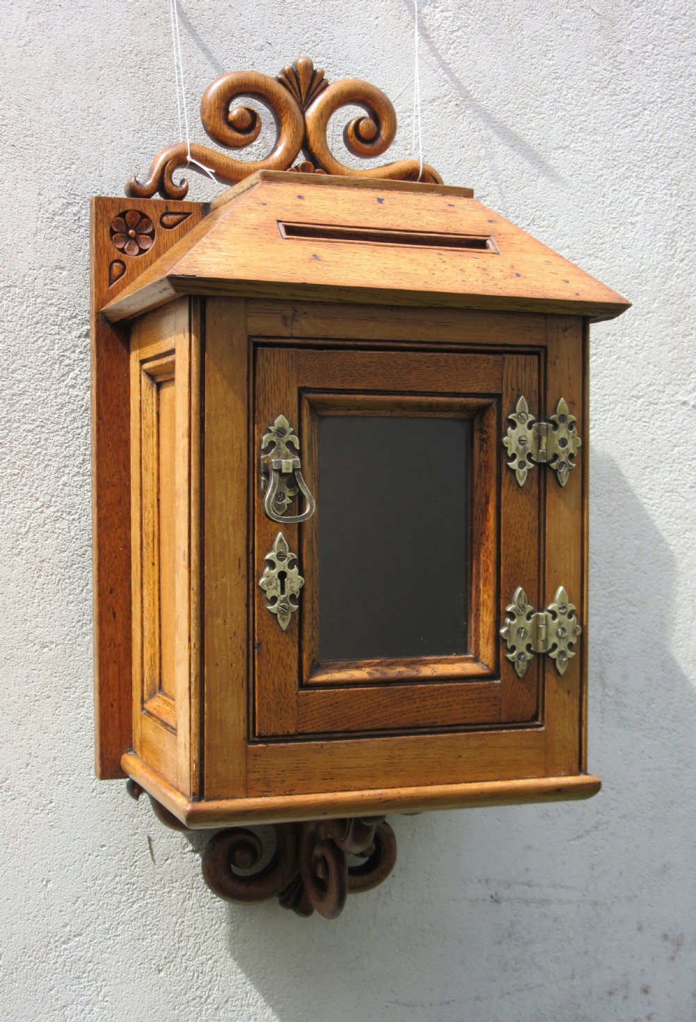 ENGLISH COUNTRY HOUSE HANGING OAK LETTER BOX c1880