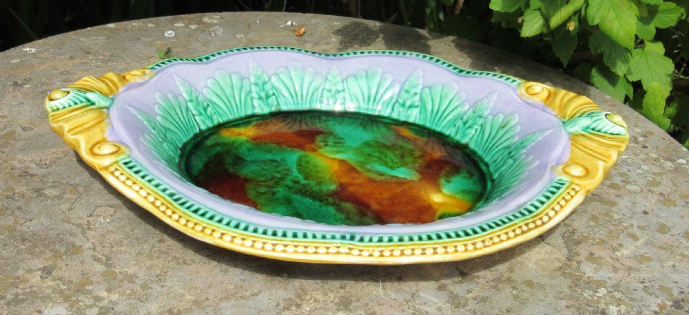 ENGLISH MAJOLICA BREAD PLATE c1880 View IV