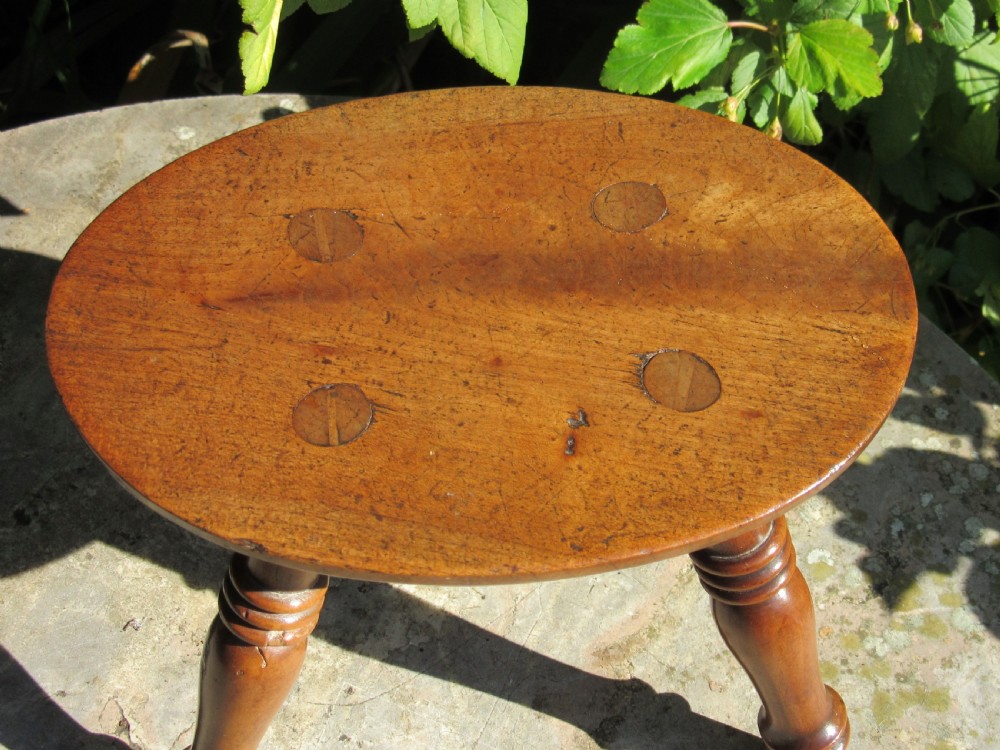 SMALL 19th CENTURY COUNTRY FRUITWOOD STOOL View II